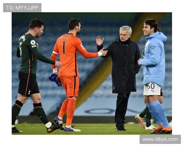 迪洛伦佐澄清点球争议强调摔倒是因真实身体接触